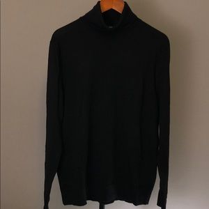 Banana Republic- Turtleneck in Black Wool- Medium